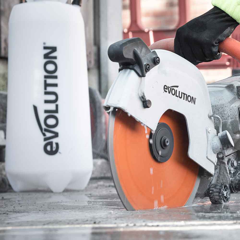Evolution 3.5 gal. Water Tank | Hand Pump | Dust Suppression - Image 4
