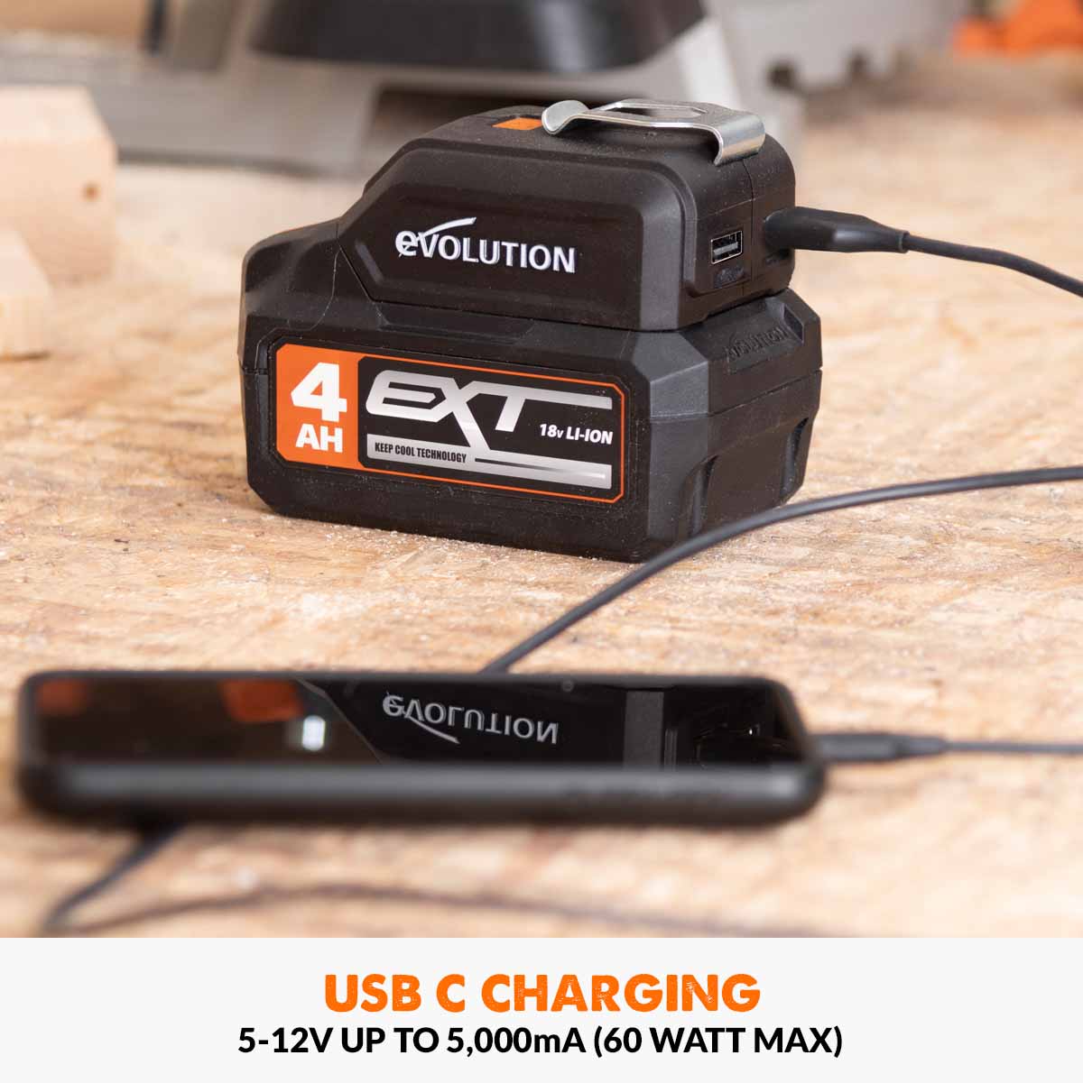 Evolution EXT Cordless USB Charger and LED Light - Image 4